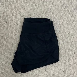 Girls Ivivva Shimmery Black shorts